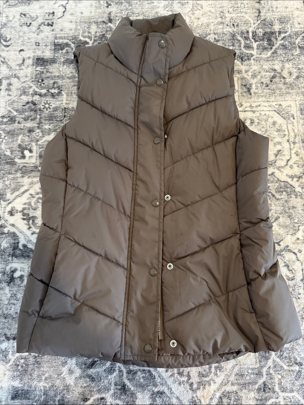GAP Quilted Sleeveless Puffer Vest